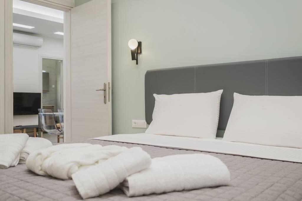 Peris 3 - Central Apt Near Old Town - Ac, Wifi Chania  Ngoại thất bức ảnh