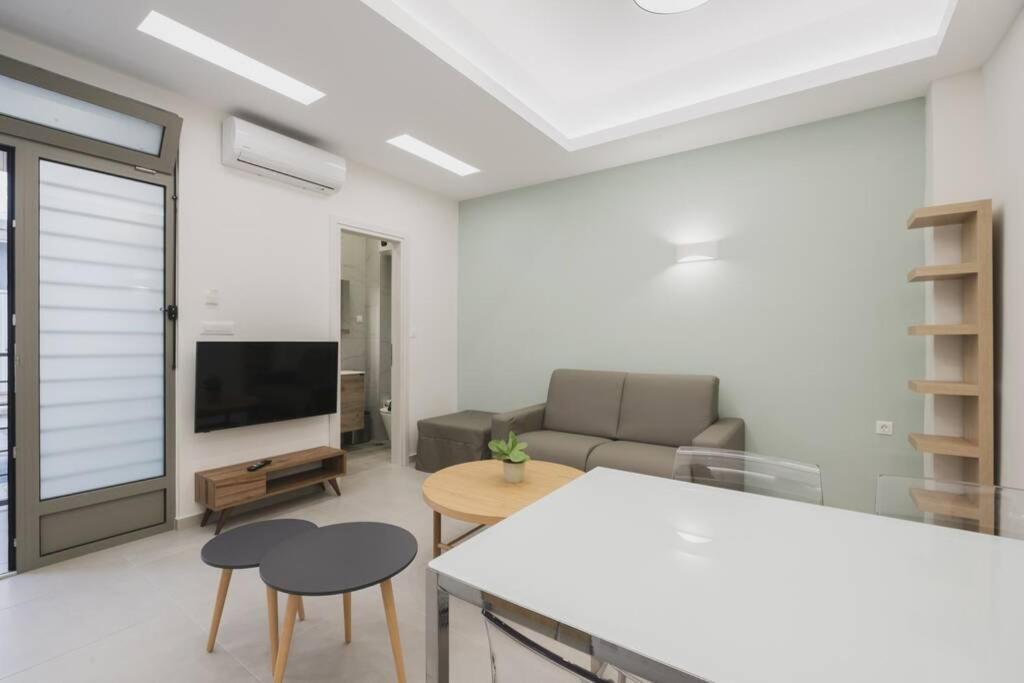 Peris 3 - Central Apt Near Old Town - Ac, Wifi Chania  Ngoại thất bức ảnh