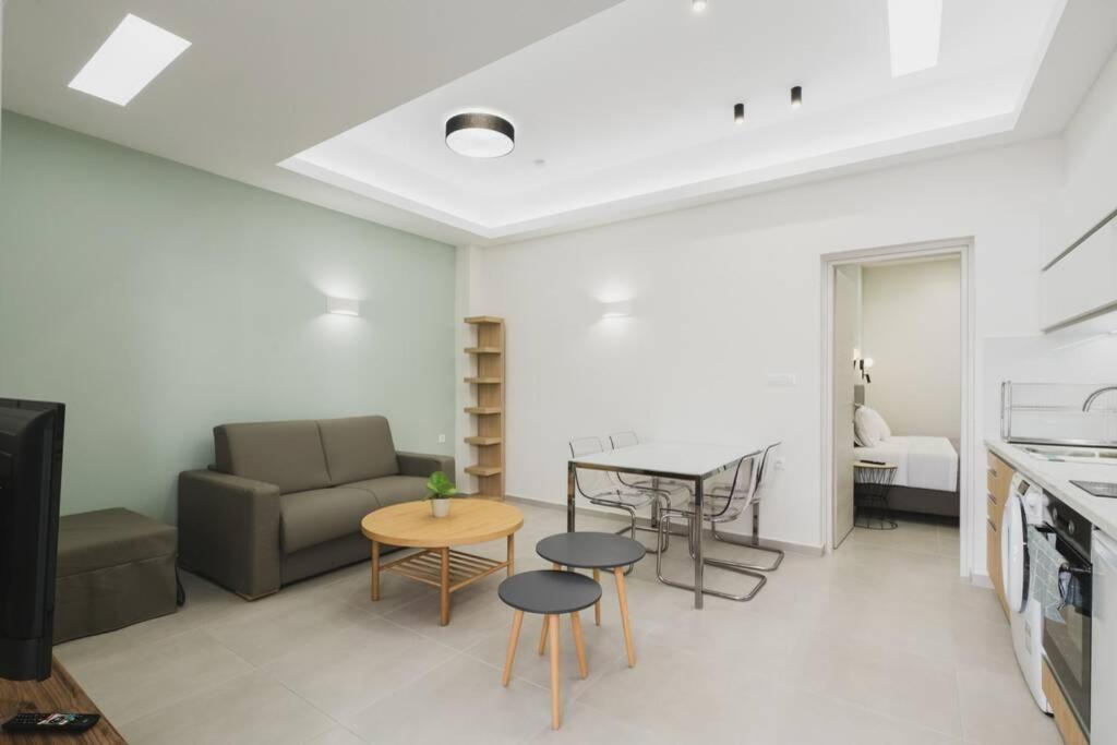 Peris 3 - Central Apt Near Old Town - Ac, Wifi Chania  Ngoại thất bức ảnh